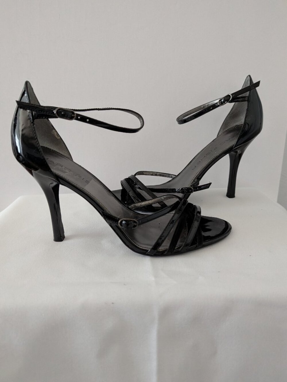 Marc Fisher Black Patent Sandals Women's Size 7M